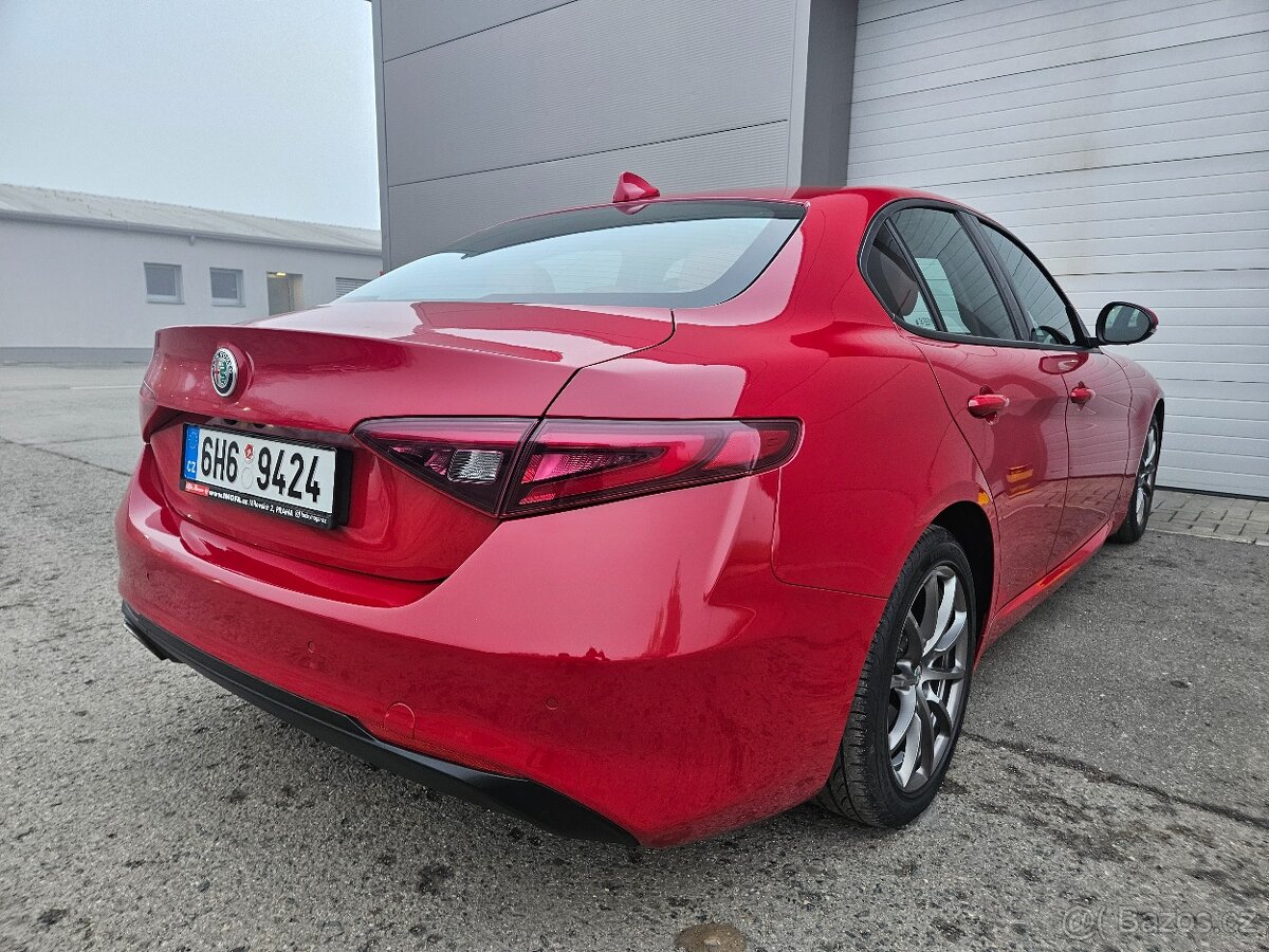 Giulia 2.0 TB 147 kW - 8