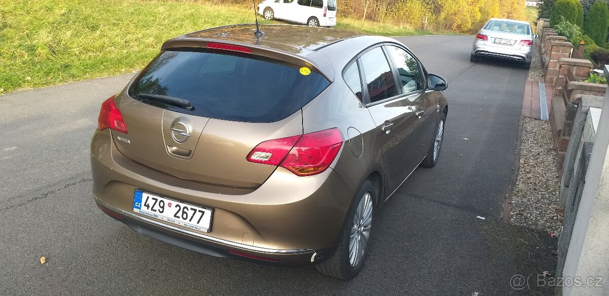 ASTRA 1.6i 85KW LPG - 8