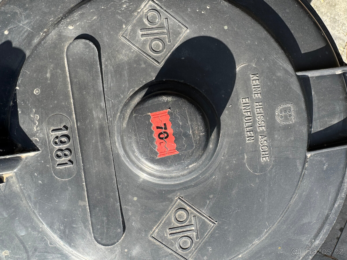 Popelnice 2 kusy - 110 a 70 litrů - 8