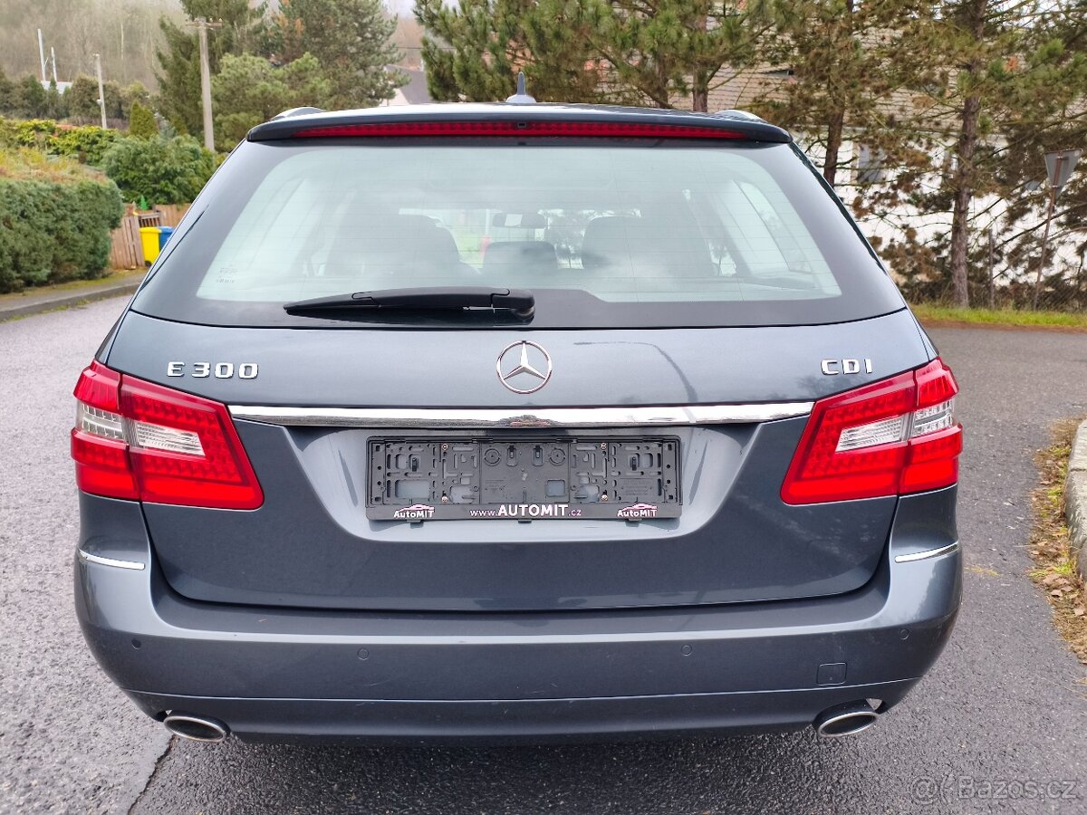 Mercedes-Benz E 300 CDI Combi Elegance 170Kw r.v.2012 - 8