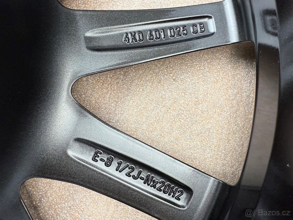 Originál letní kola Audi A6 R20 - 8