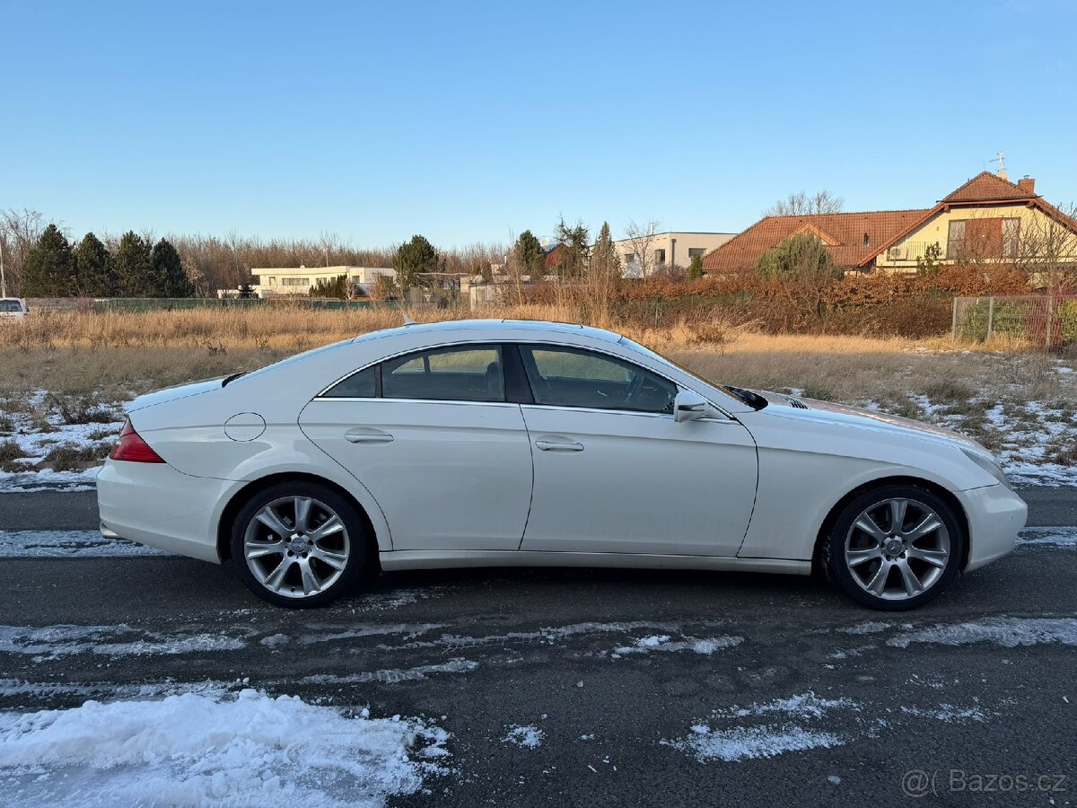 CLS FACELIFT ROK 2009 3.0i V6 170KW - 8