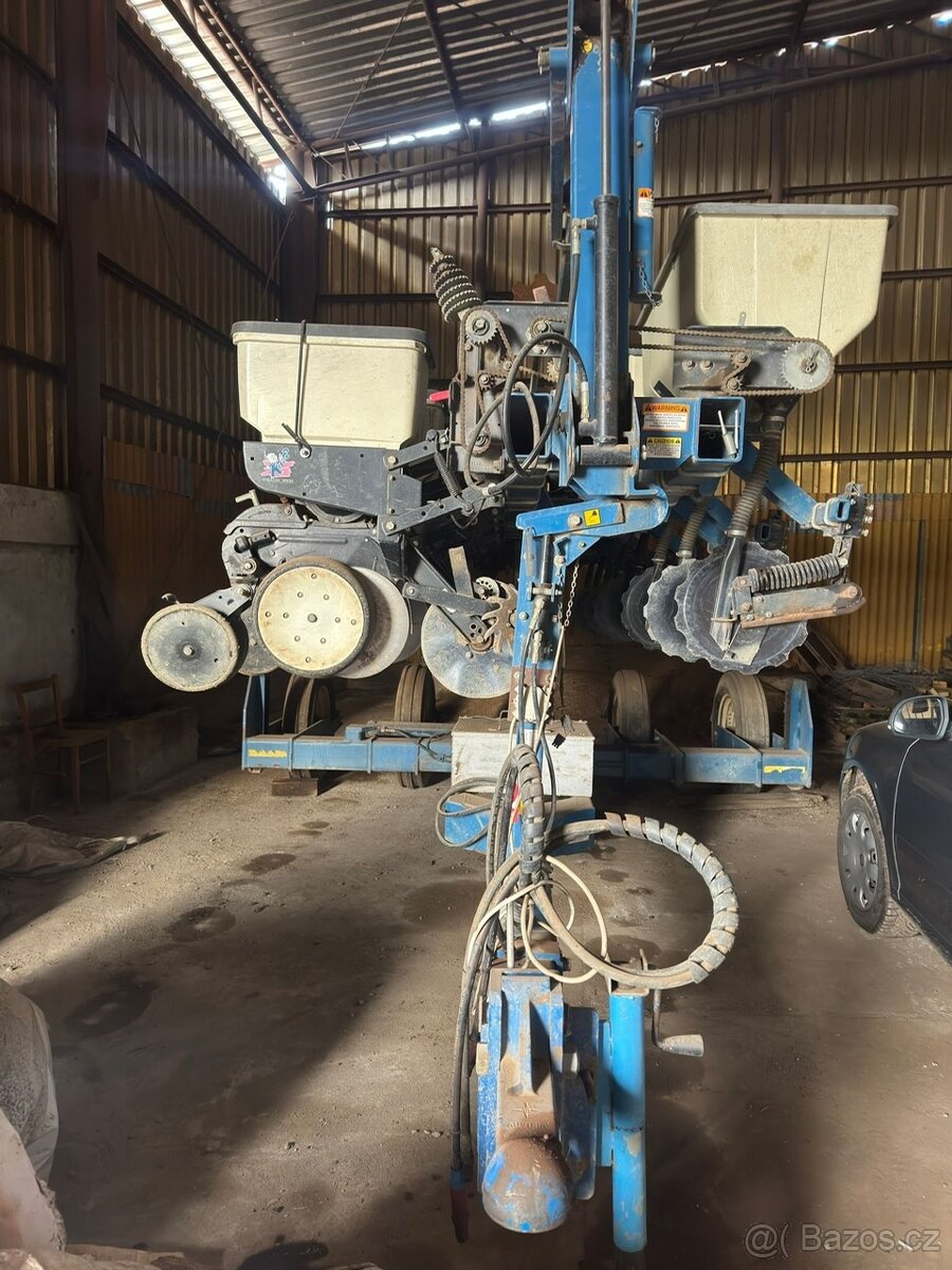 Secí stroj KINZE 3500 - 8