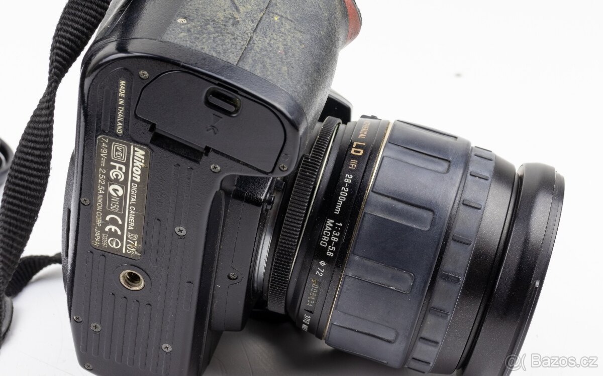 Digitální zrcadlovka Nikon D70s /25171/ - 8