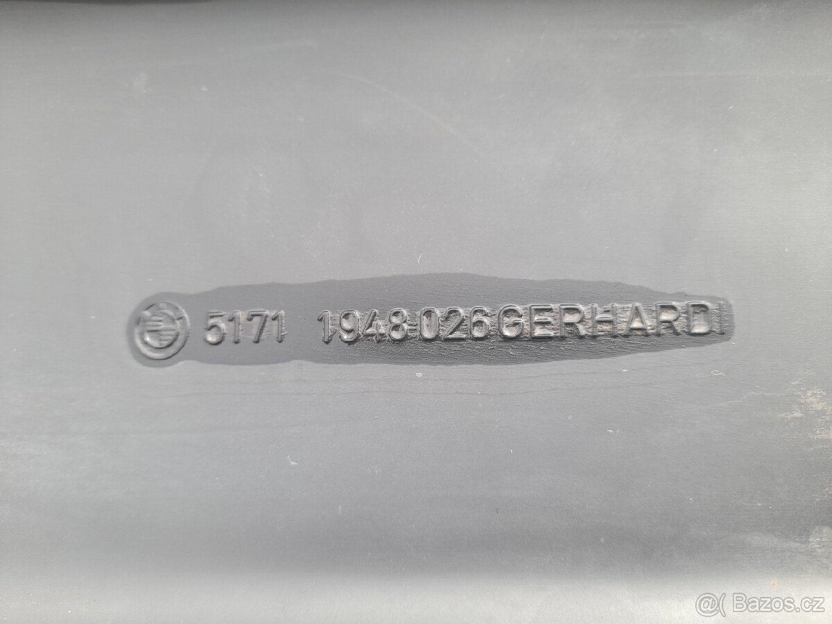 Plastové prahy BMW e32 - 8