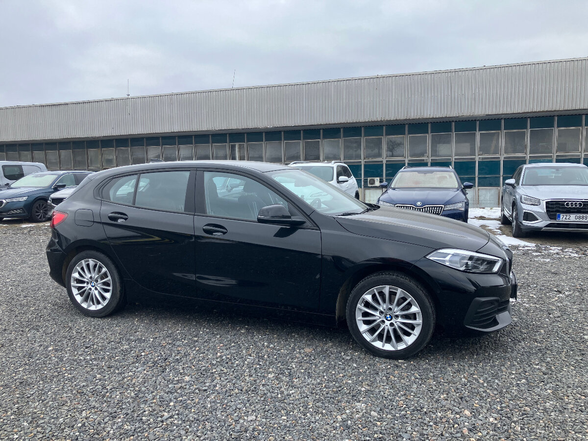 BMW 118I AUTOMAT Apple Car Play Kessy Kamera - 8