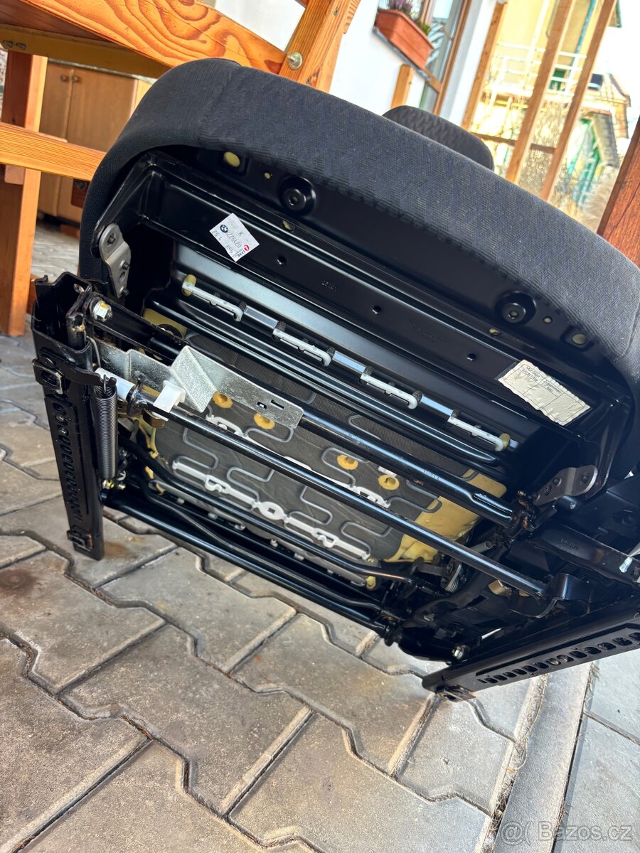 Přední sedadla BMW e46 - 8
