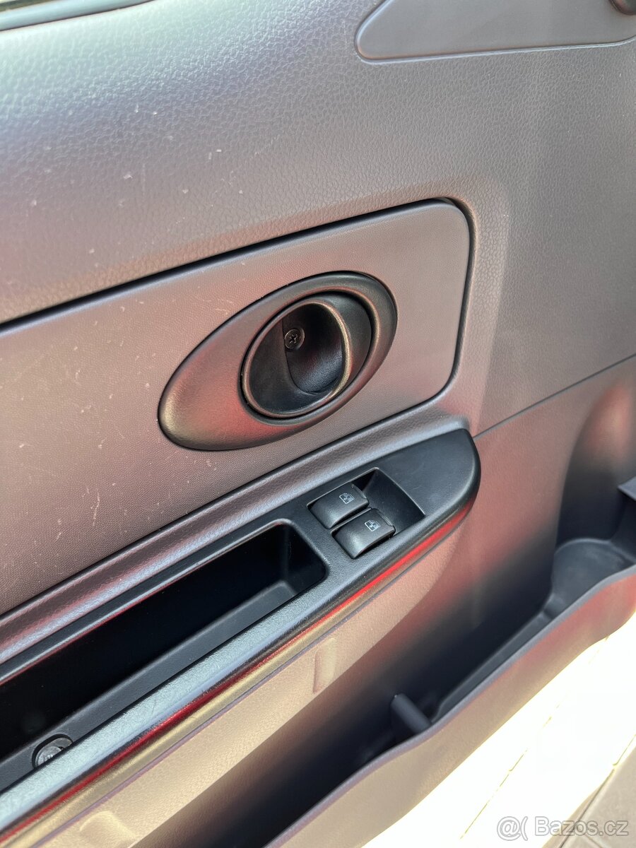 Chevrolet Spark 0.8i 38KW, Klima, Vyšší nástup, Posilovač - 8