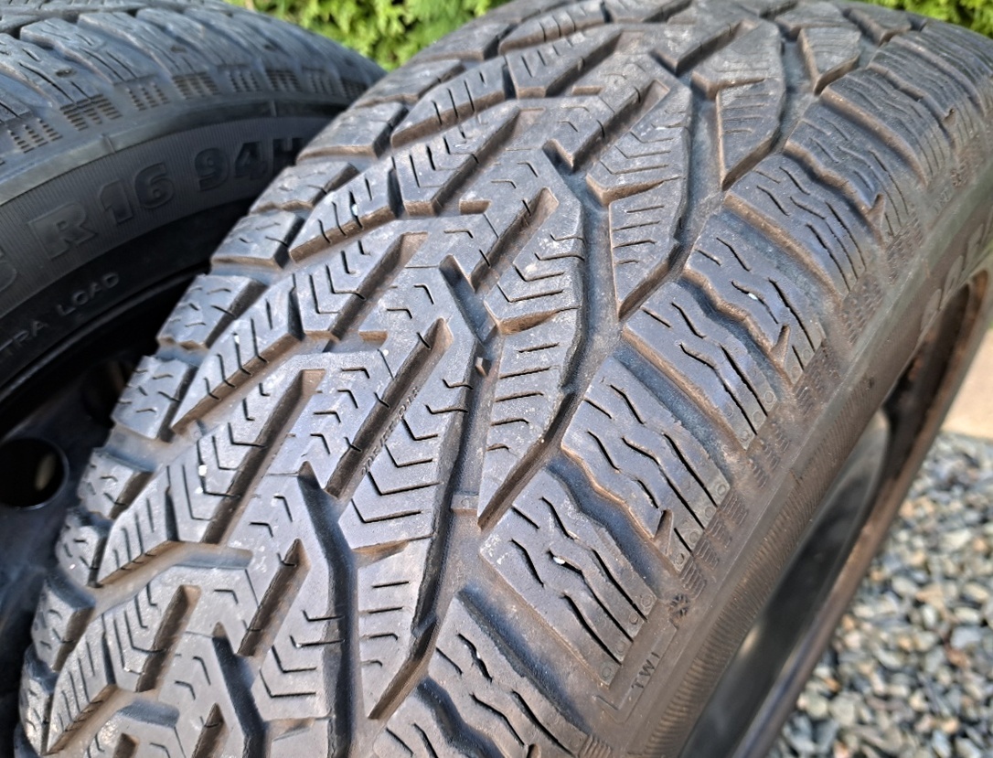 ZIMNÍ KOLA FORD Focus 5x108 R16 s pneu 205/55R16 – sada 4ks - 8