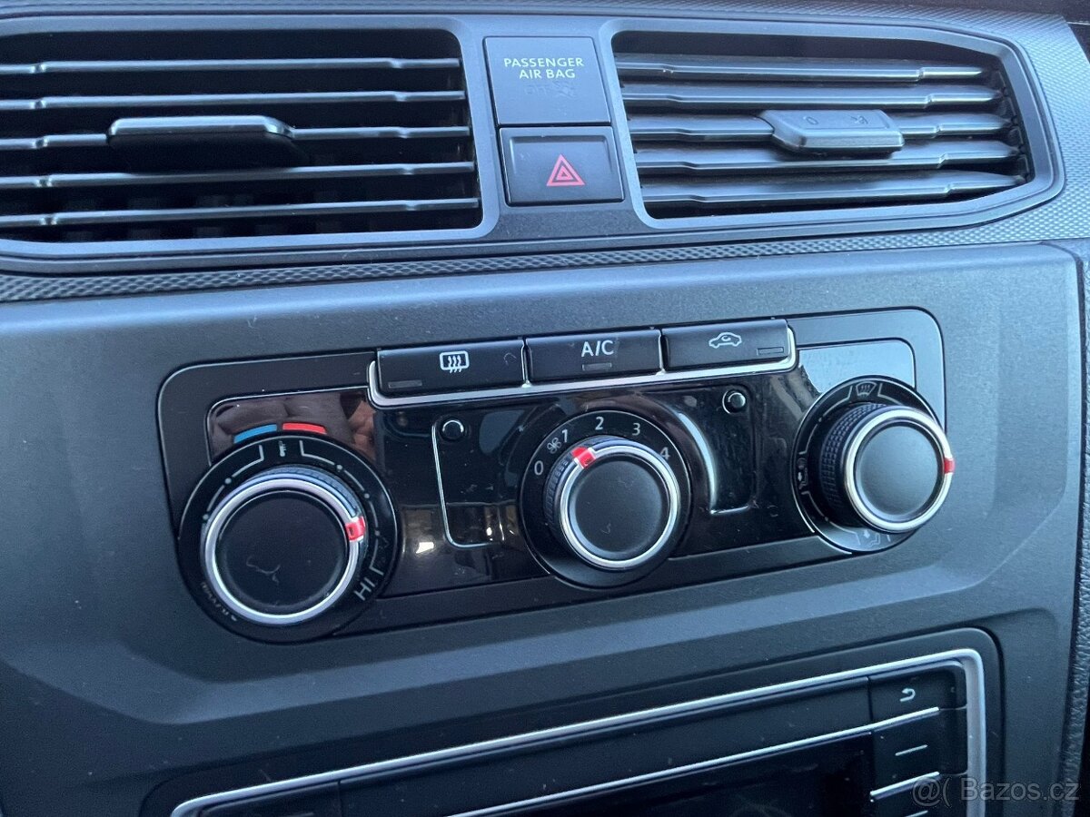 Osobní užitkové vozidlo Volkswagen Caddy - havarované - 8