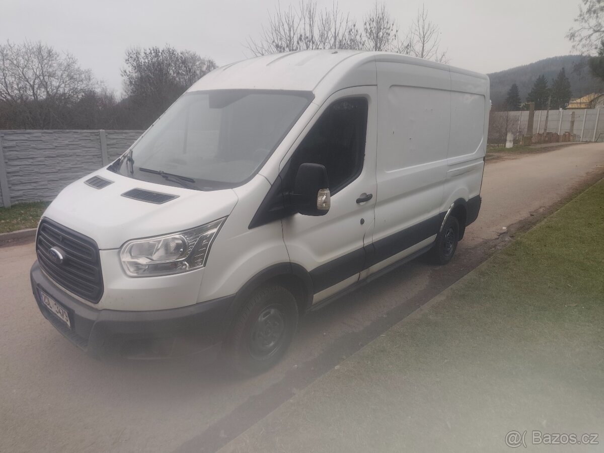 Ford transit 2.2 - 8