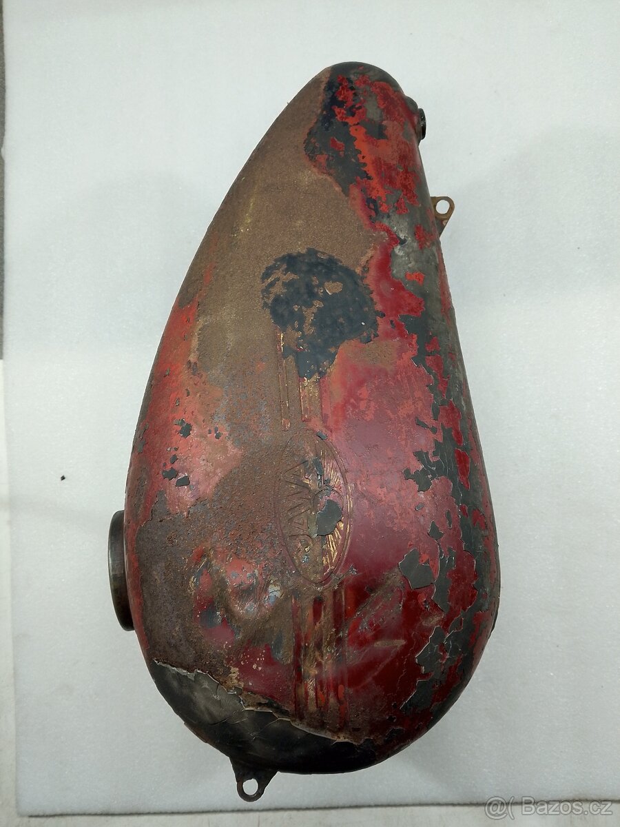 JAWA PÉRÁK 250 350 NÁDRŽ KOMUNISTA ORIGINÁL - 8