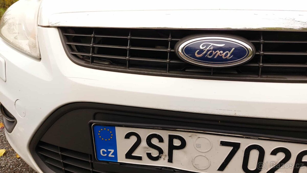Ford Focus kombi 1,6 - 8