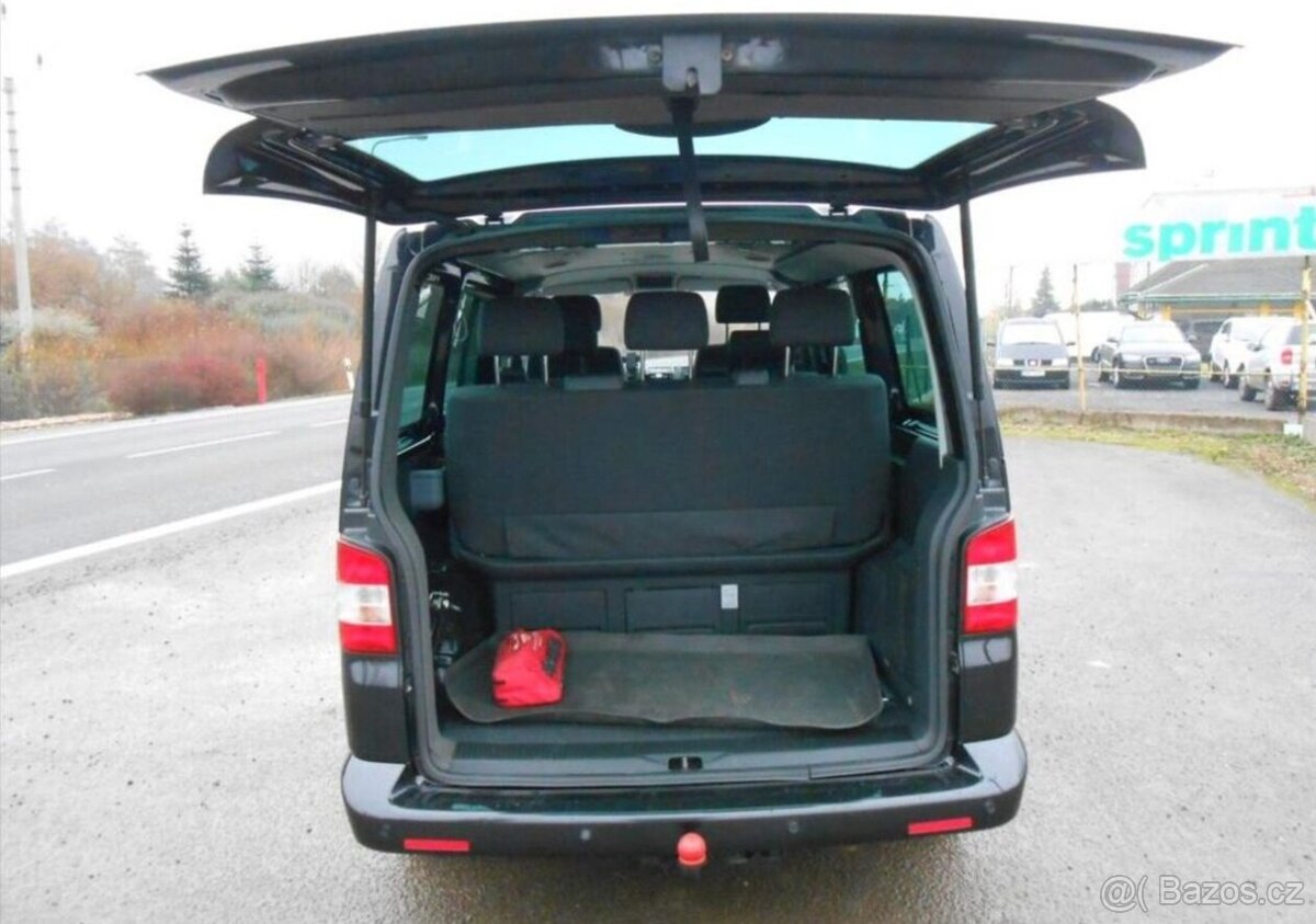Volkswagen Multivan 1,9 TDI 92 kW 7Míst.Serviska nafta - 8