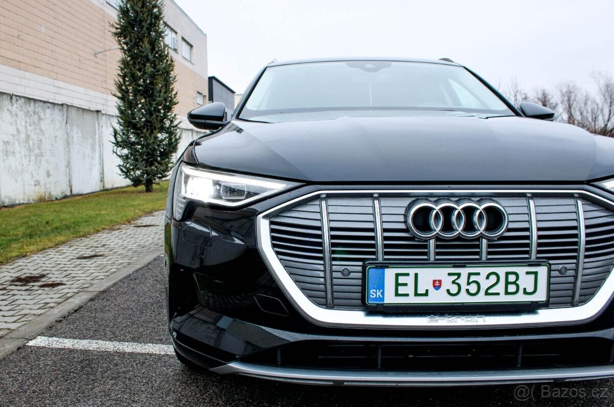 Audi E-tron 50 QUATTRO Advanced - 8