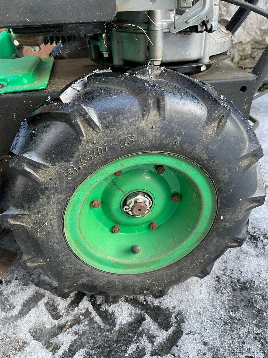 Bubnová sekačka BDR 581 Motor Jikov - 8