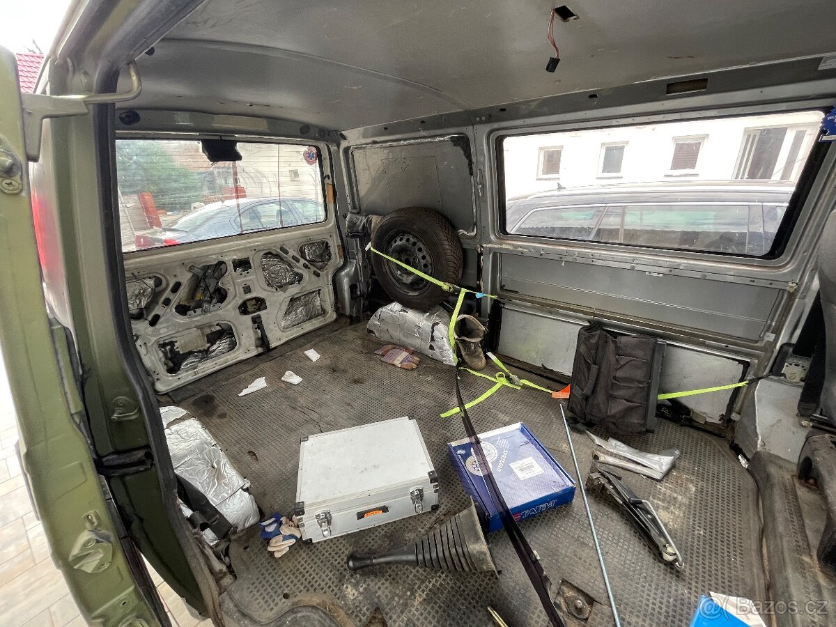 VW t4 2.5 TDi 75kw - 8