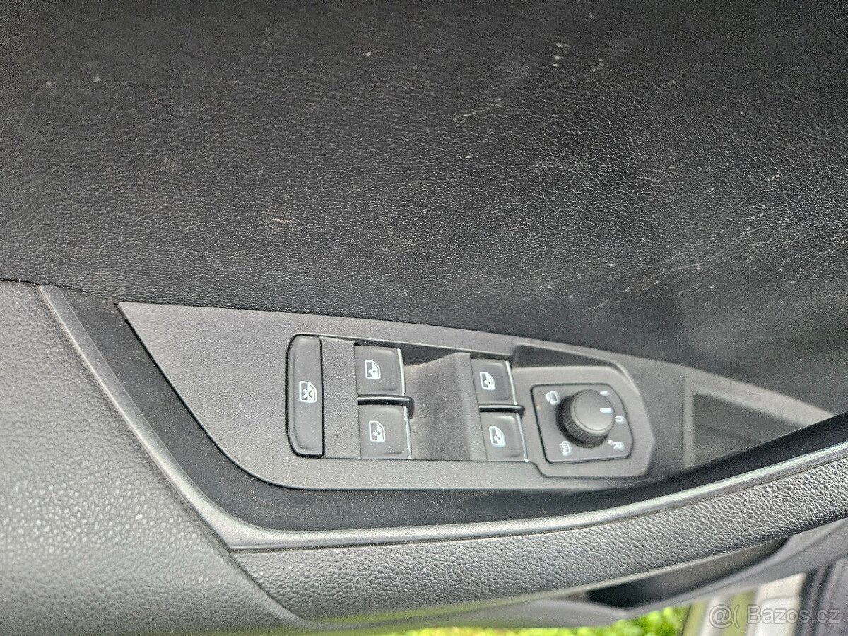 Škada Karoq naj. 61 tis.km Style - dsg TZ - 8