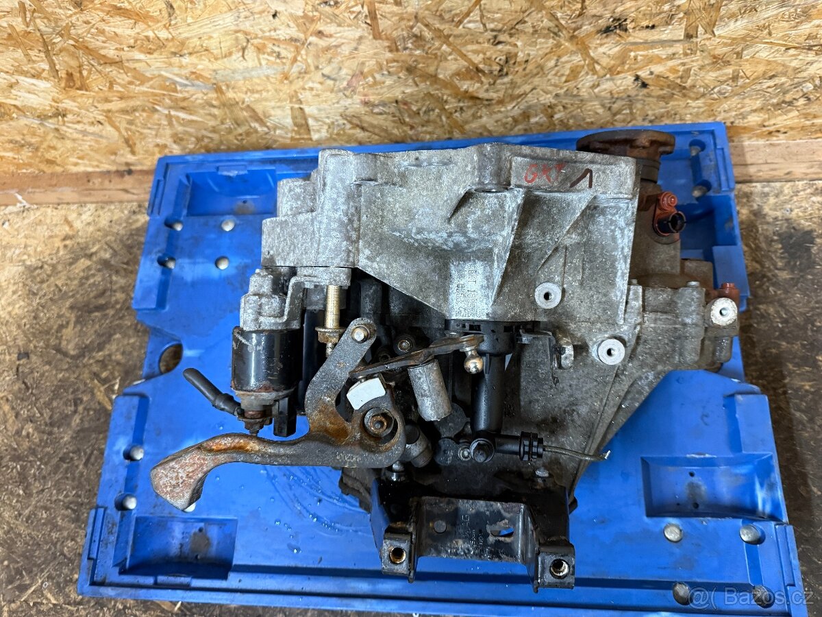 MANUÁLNÍ 5Q PŘEVODOVKA 1.4 16V 55KW GKT - 8