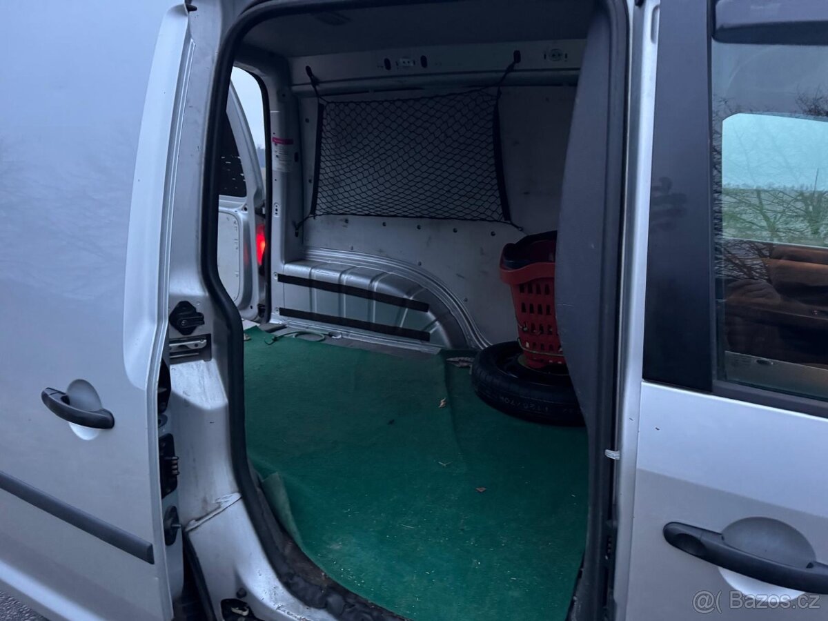 VW Caddy 1.6 TDI (77 kW) – pickup - 8