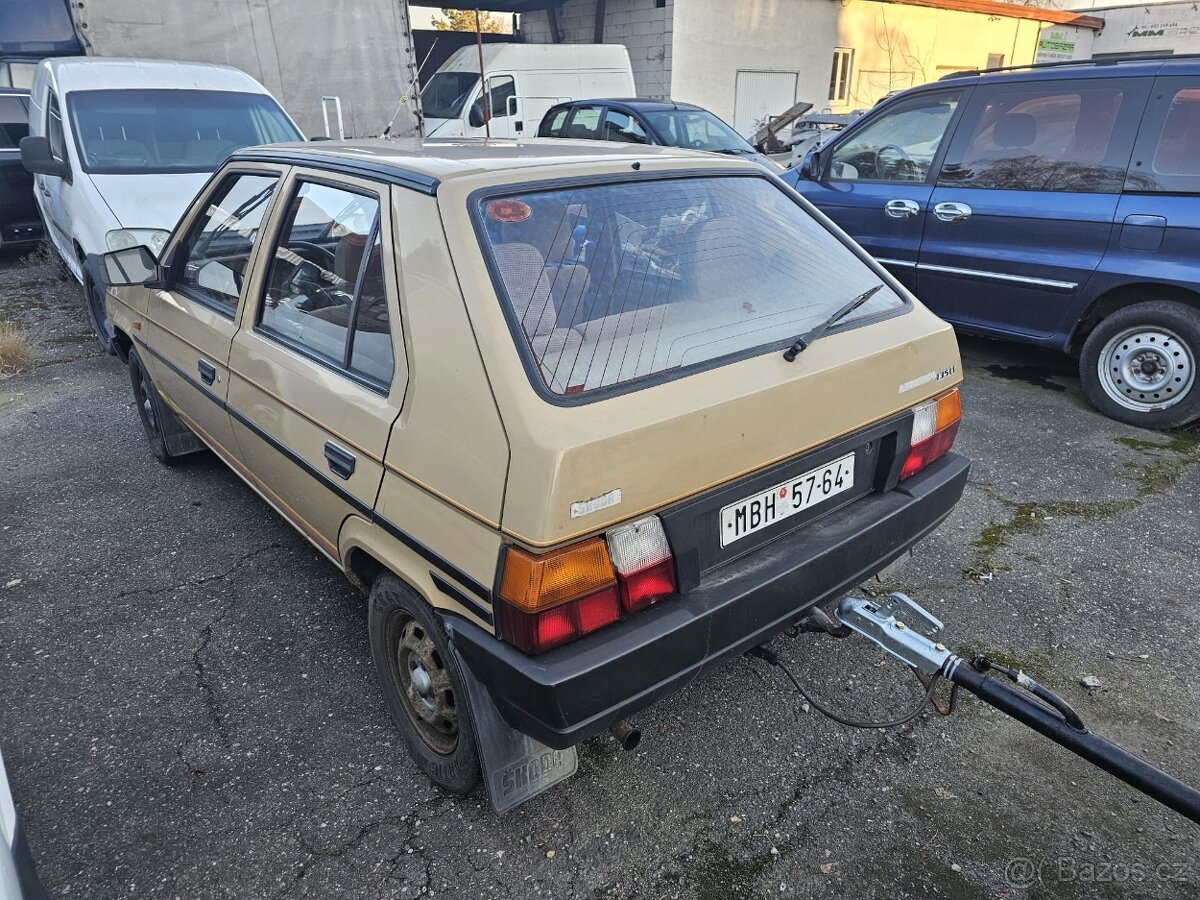 FAVORIT 135LS + přívěs - 8