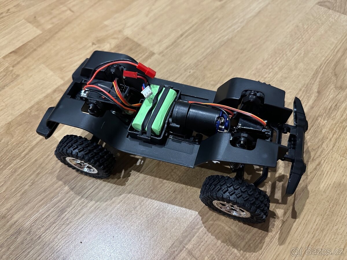 Traxxas TRX-4M 1:18 klon - 8