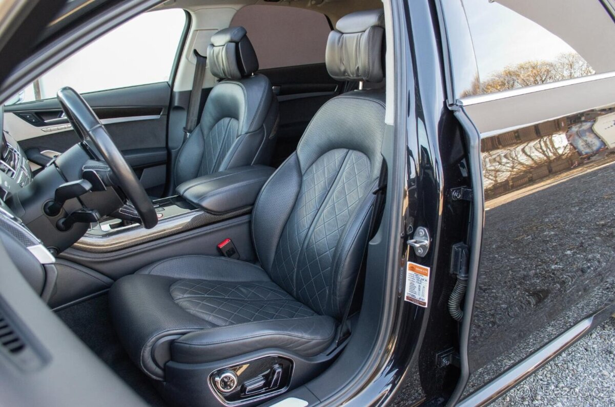 Audi S8 D4 4.0 TFSI Quattro AT/8 - 8