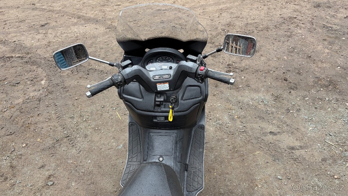 Suzuki Burgman 400 - 8