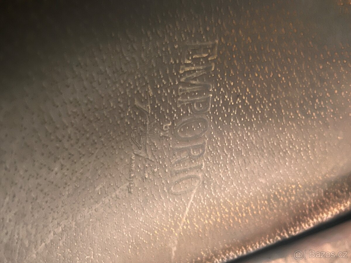 Equipe emporio 17 - 8