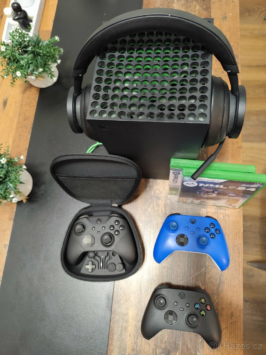 PRODEJ – Xbox Series X + Elite ovladač + headset
- 8