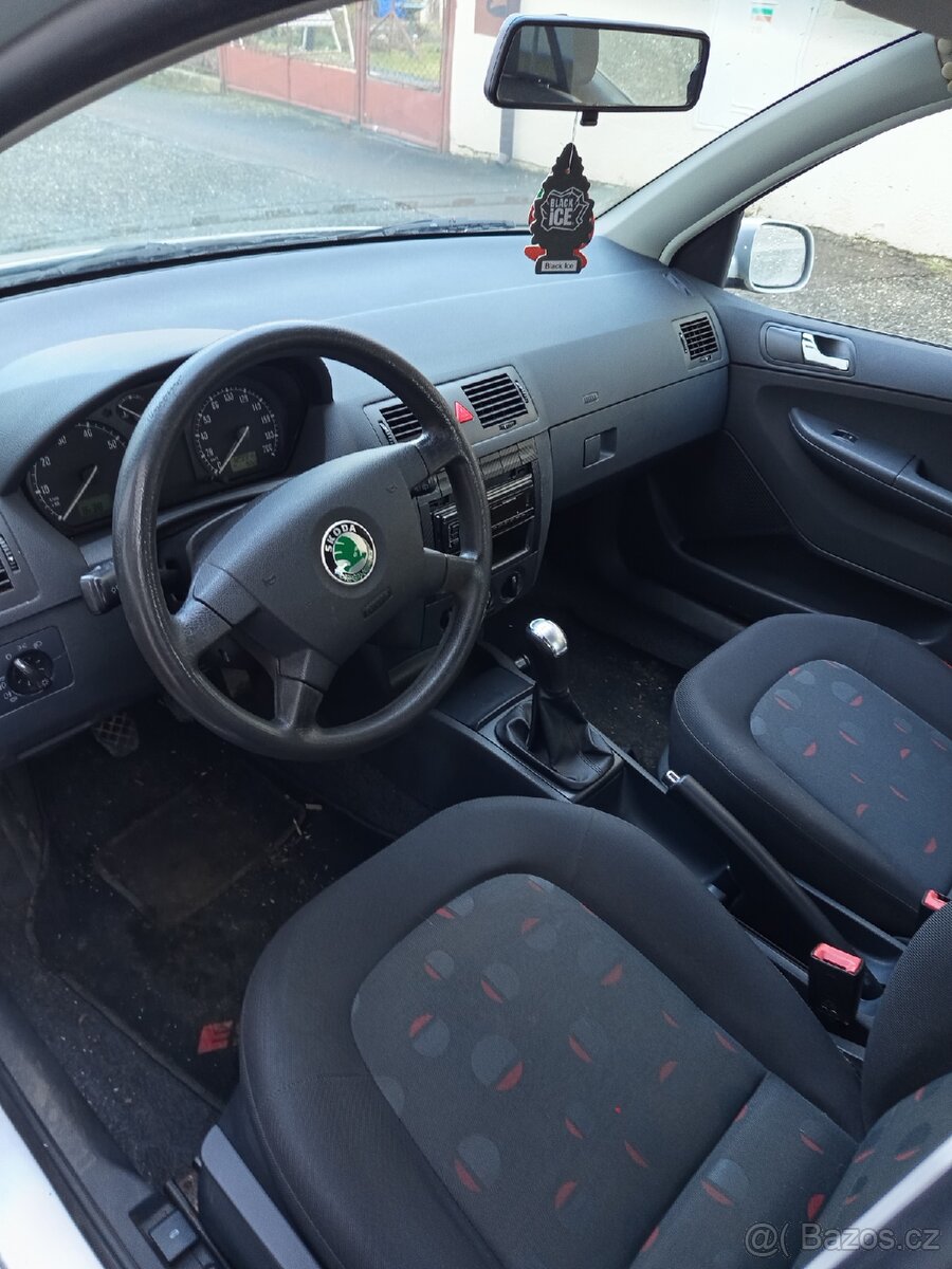 Škoda fabia 1.2 - 8