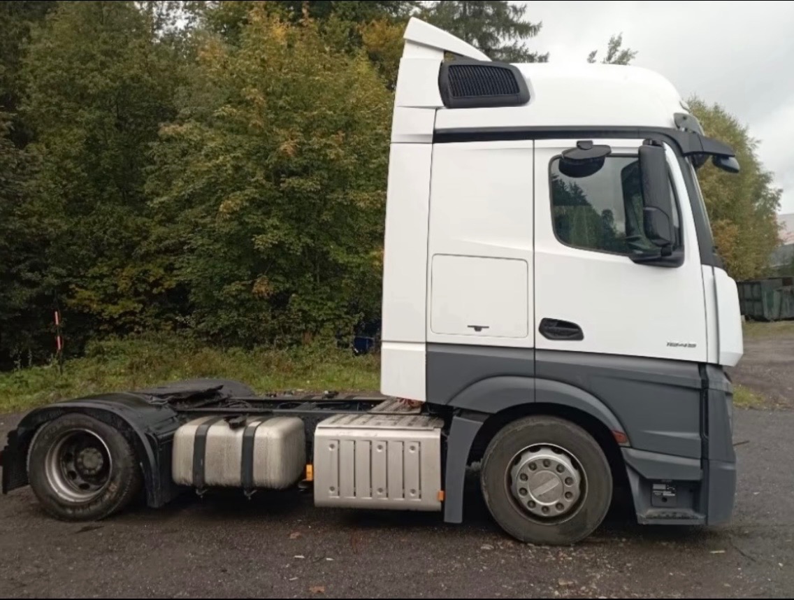 Mercedes Benz Actros 1845 lowdeck - 8