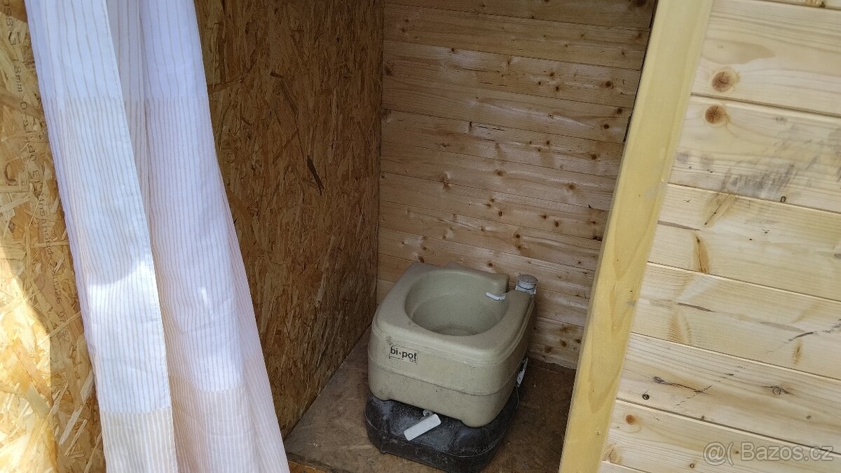 Chata 22 m2, zahrada 300 m2 - 8