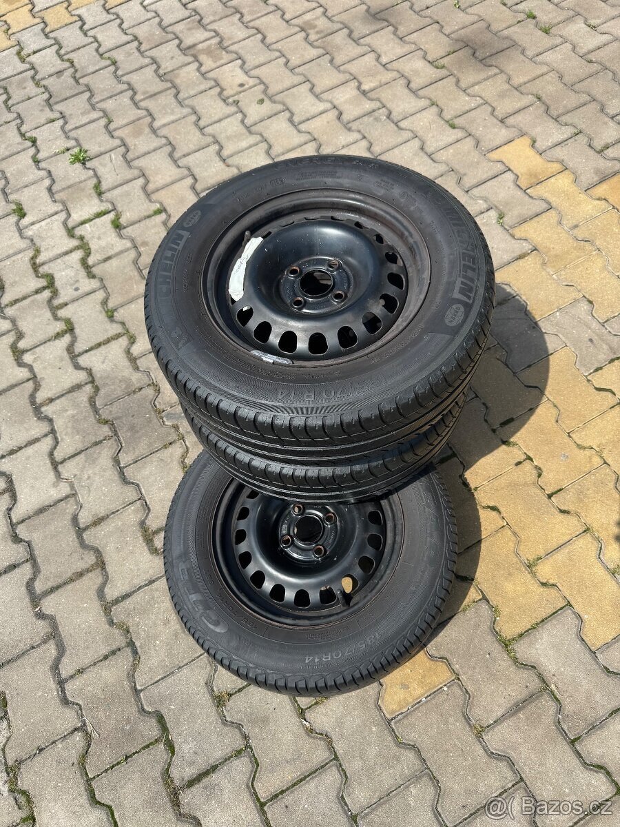 Plechová kola Opel Corsa - 8