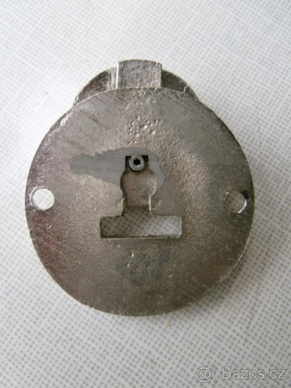 Trezor Popelka starožitný ozdobné krytky zámků po 499 kč - 8