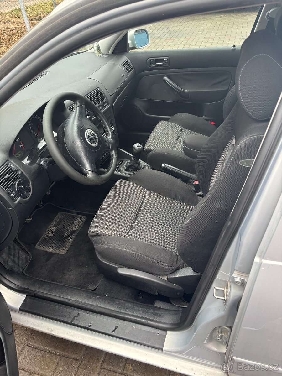 Volkswagen Golf IV 1.6 SR 74kw - 8