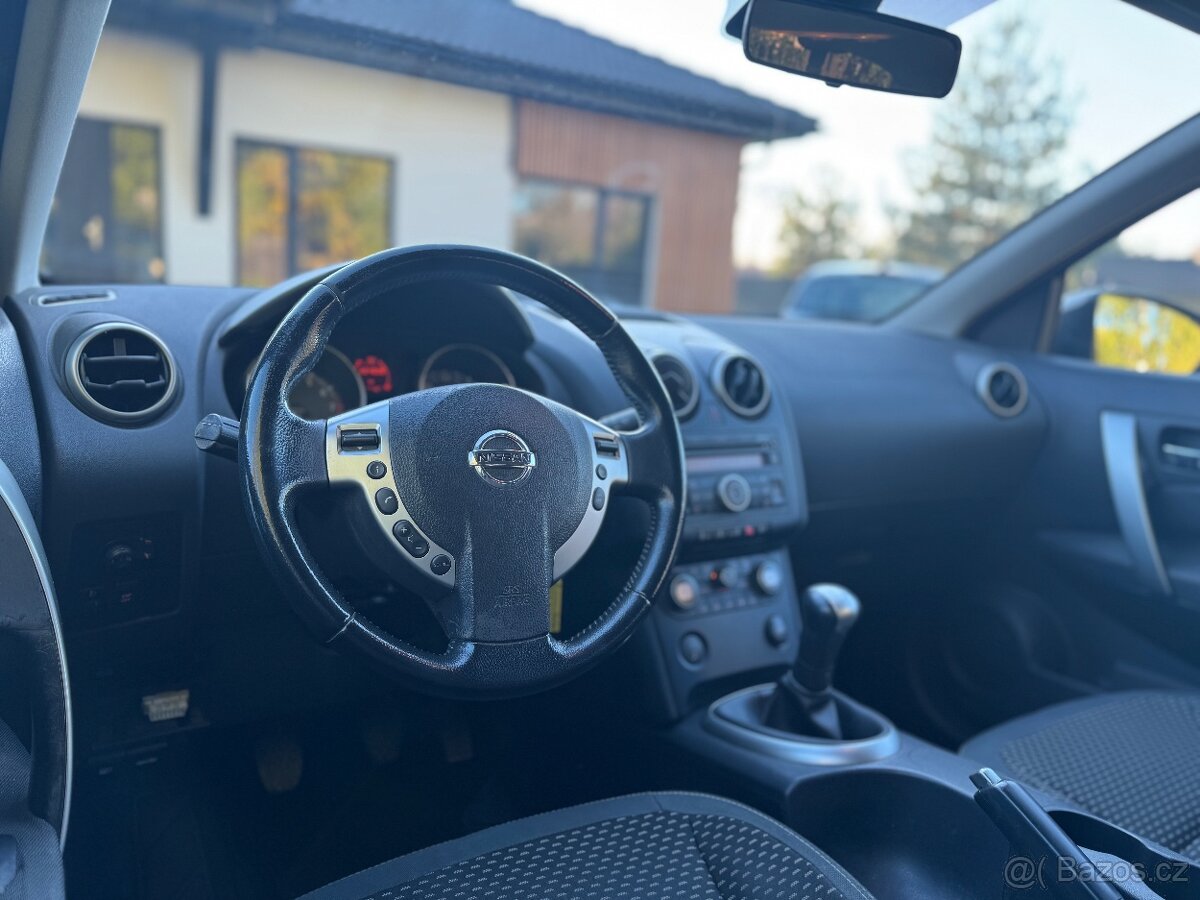 Nissan Qashqai 1.6 Benzín 5Q manuál - 8
