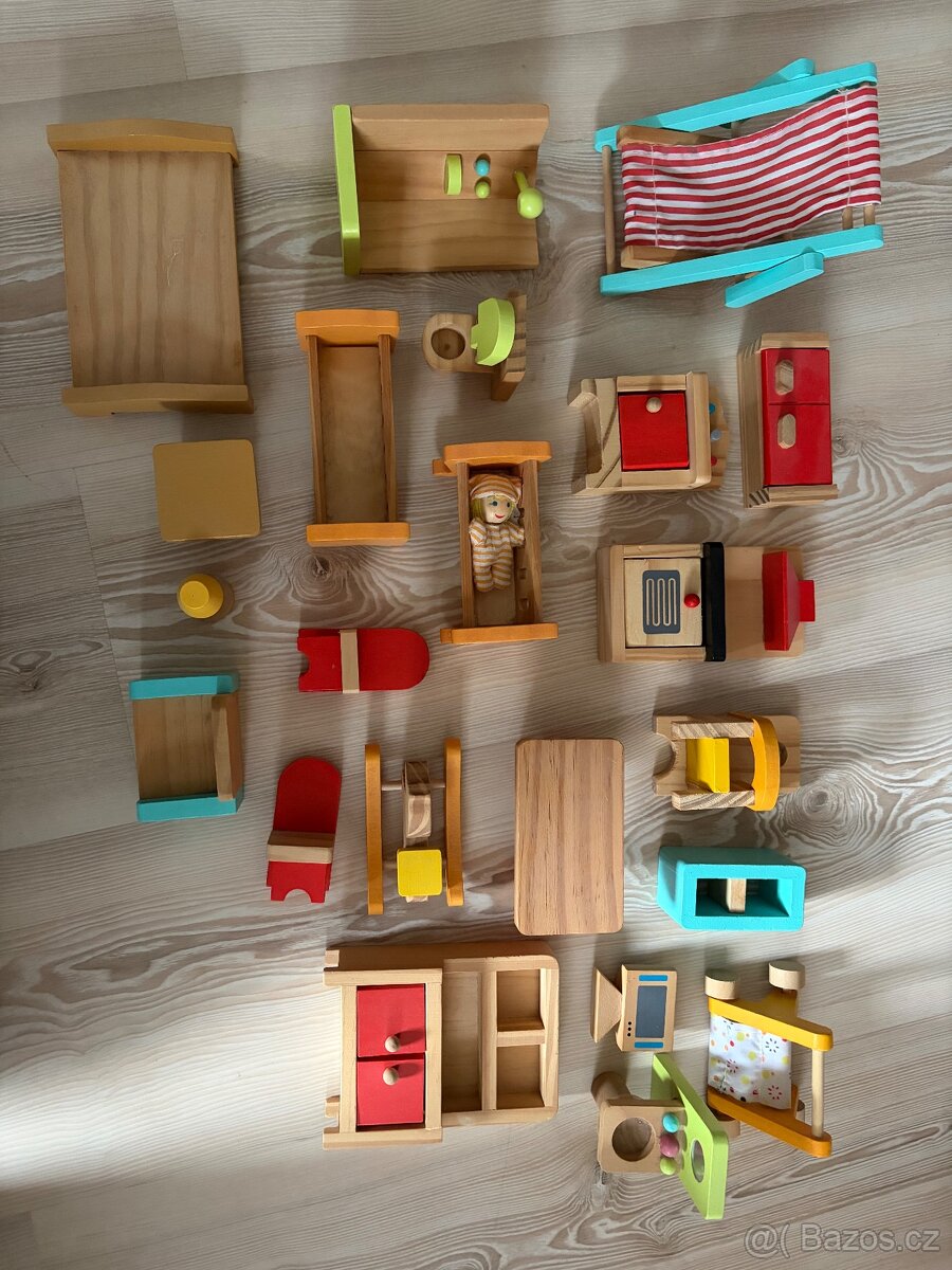 Dětský dřevěný domeček včetně vybavení - 8