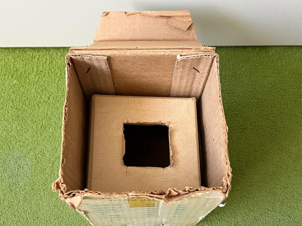 Mechanický metronom vyrobený v NDR - 8