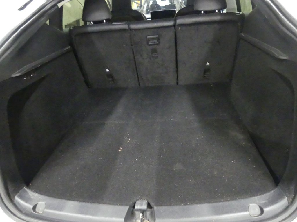 Tesla Model Y AWD 4x4 Long Range - 1860 - 8