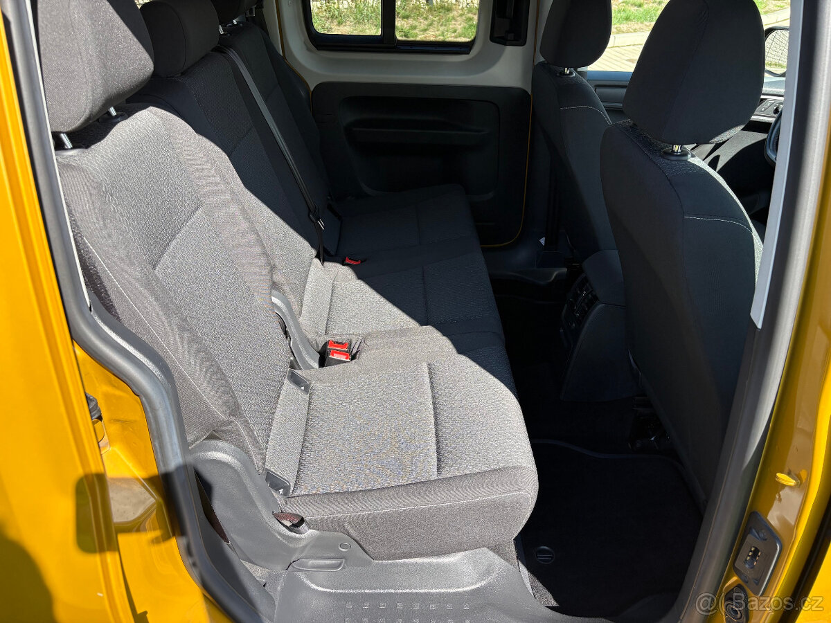 VW Caddy 1.4 TSi, tažné, smart, tempomat - 8