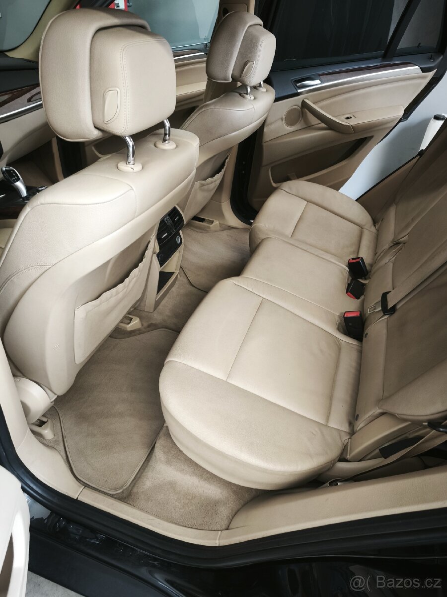 BMW X5 E70 Fcl 3.0d Xdrive 7-míst - 8