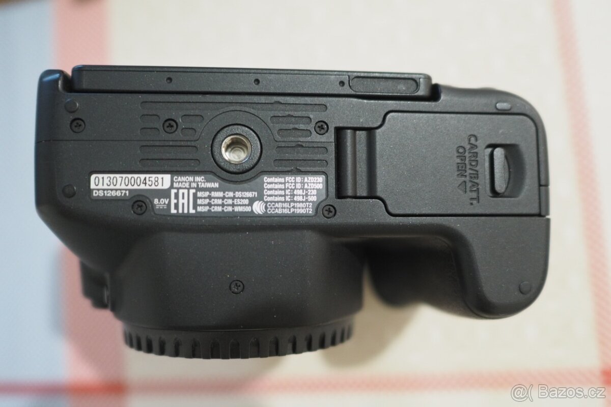 Canon EOS 200D tělo - 8