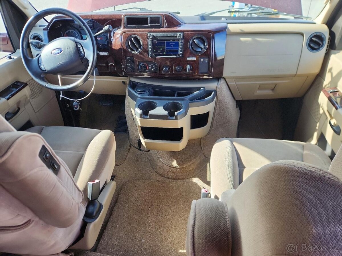 FORD ECONOLINE E150 VAN 2021 - 8