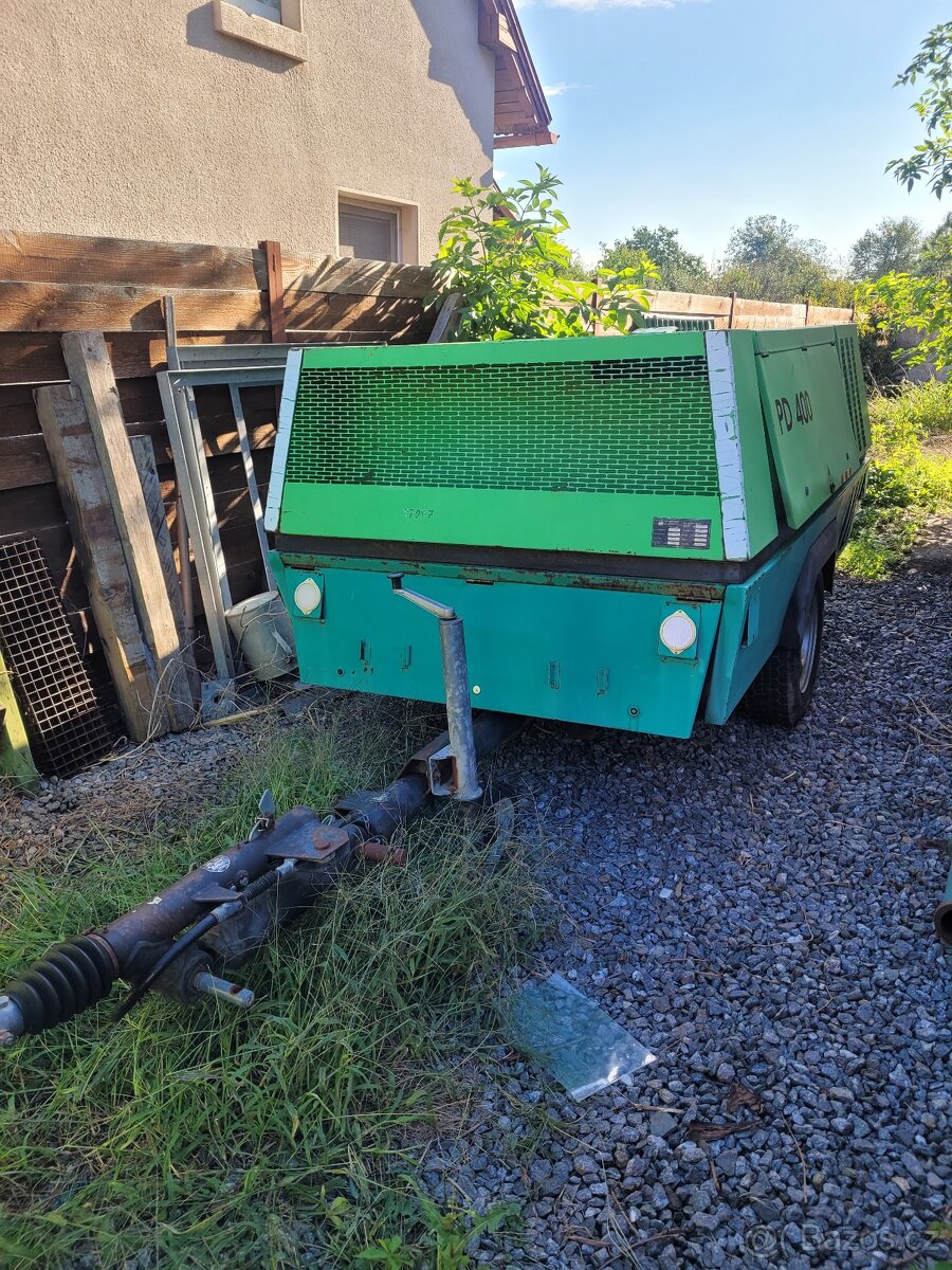KOMPRESOR PD 400 STAVEBNÍ VIZ FOTKY - 8