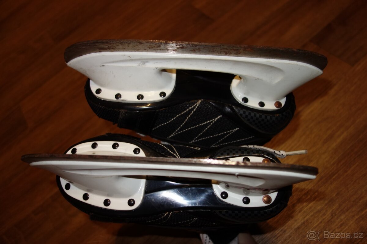 Brusle Action EVO vel. 33 - 8