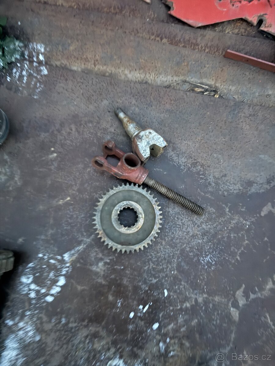 Prodám náhradní díly zetor - 8