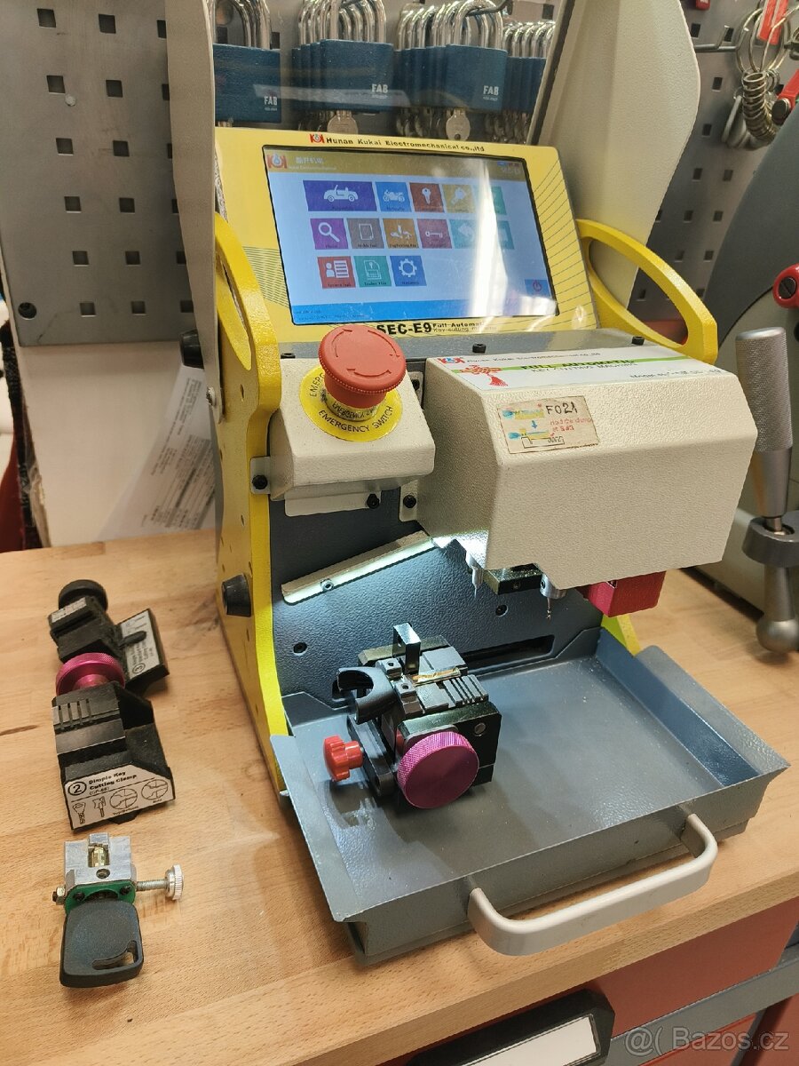 Stroj na výrobu klíčů - 8