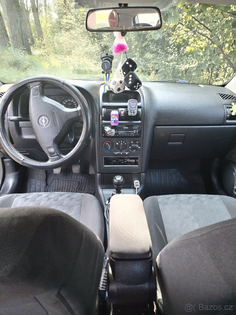 Opel astra - 8