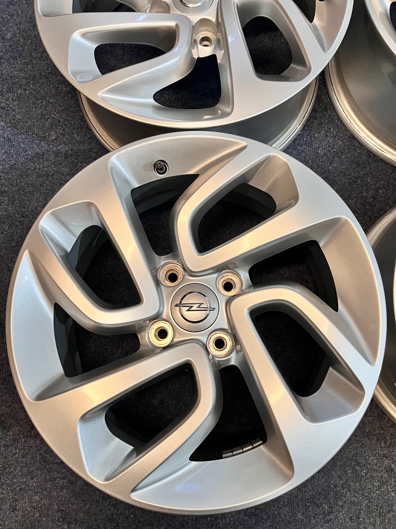 4x108 R16 Originál alu Opel Crossland X - jako nové - 8